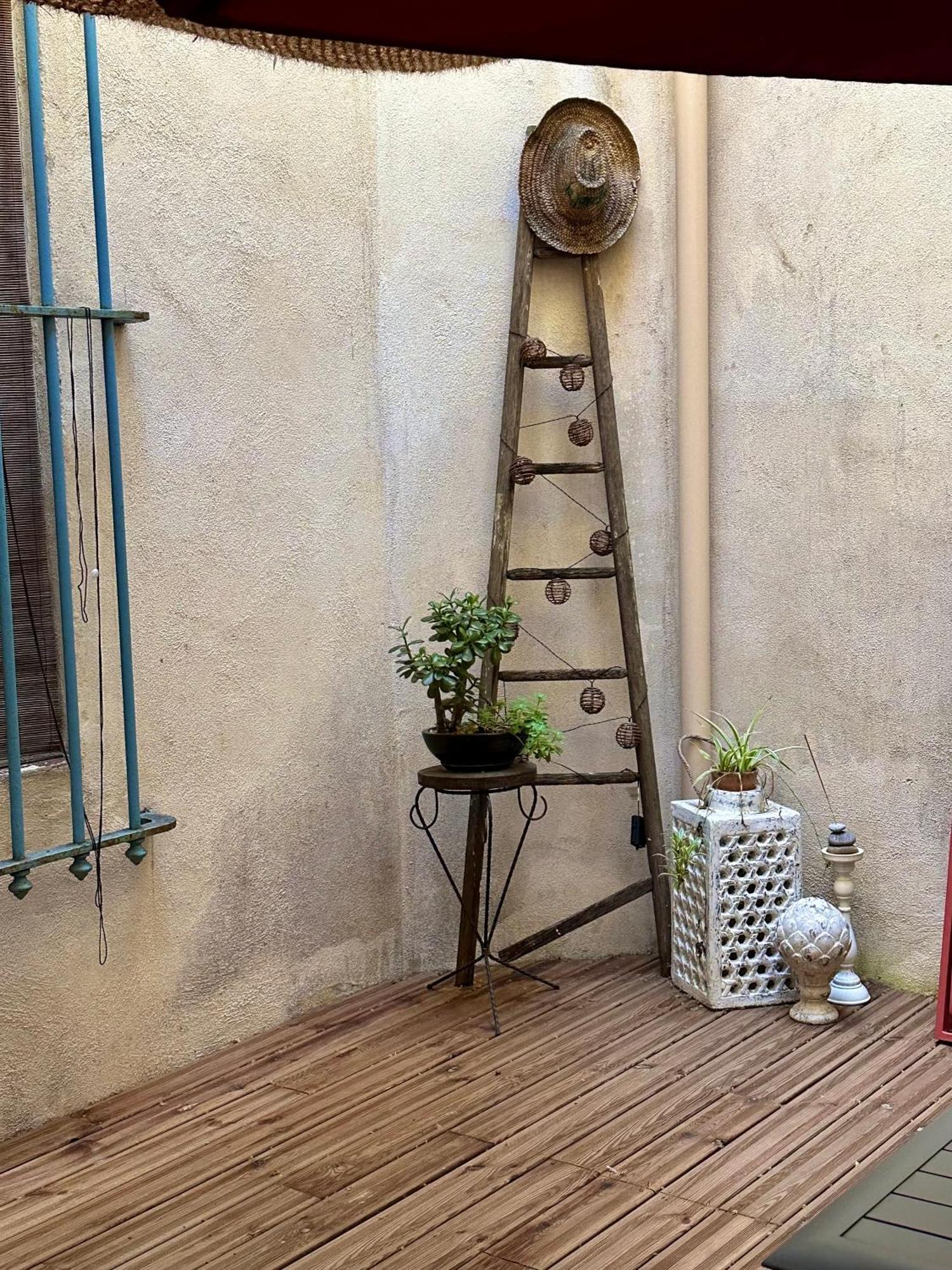 Art'Appart Narbonne Exterior photo
